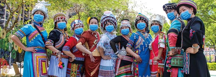 閃妹小廚   手抓簸箕飯