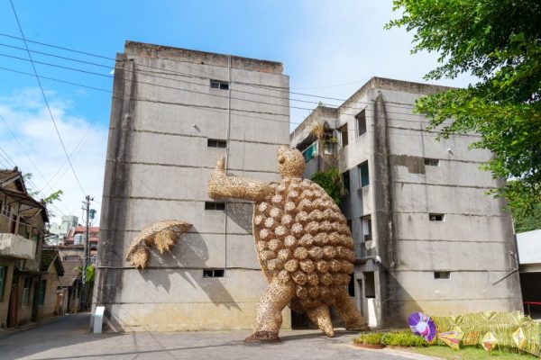 桃園龜山的憲光二村也是知名電視劇《光陰的故事》拍攝地，與中壢馬祖新村及大溪太武新村並稱為「桃園眷村鐵三角」。