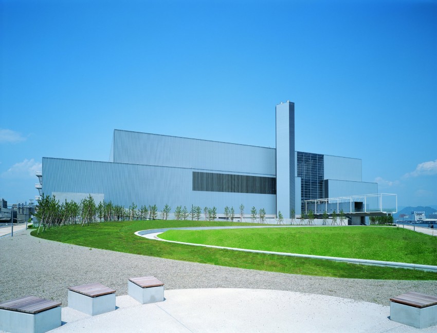 喜愛建築大師谷口吉生作品的建築迷，別忘了來「廣島市環境局中工廠」朝聖！