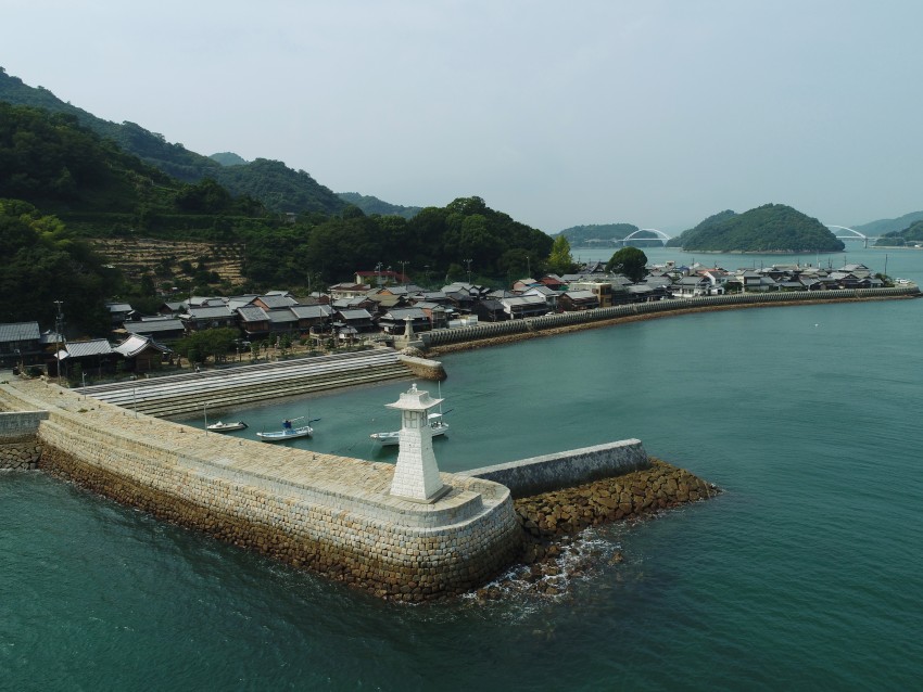 位於吳市的「御手洗」島，江戶時代曾因北前船航路商船來往頻繁而繁華不已。