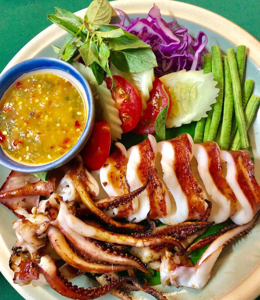 Huan Soontaree招牌菜為各式香辣的泰北料理