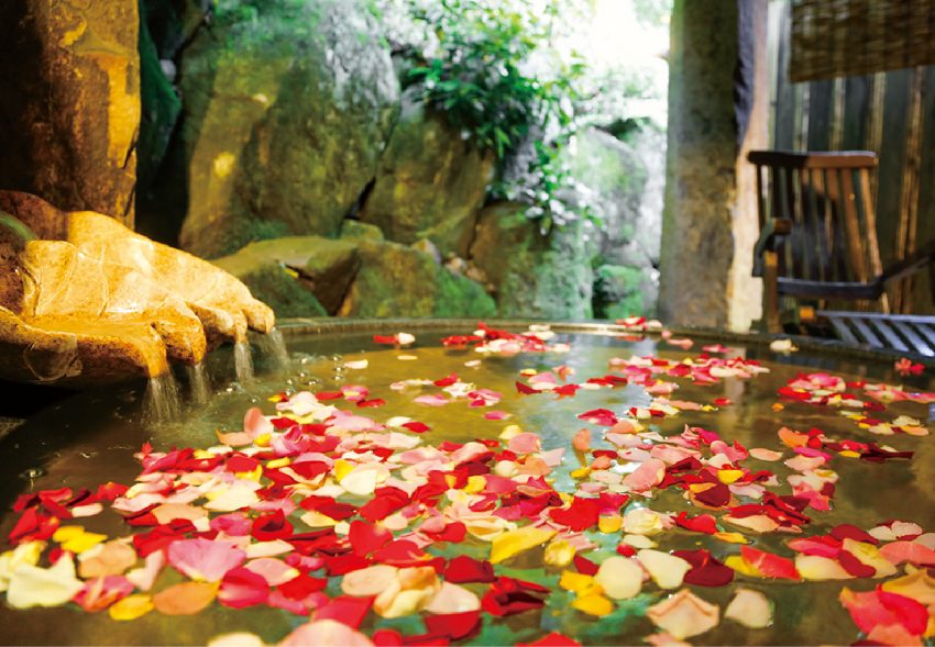 沉醉玫瑰花海的女性專屬溫泉秘境「天望苑」，可徹底舒緩旅途疲勞