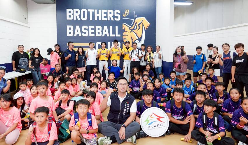 學童們與球星互動留下滿滿回憶