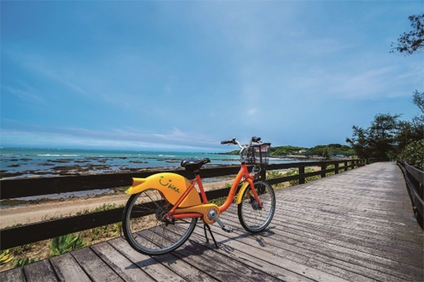 民眾可租借Ubike暢遊雙灣自行車道(依現場站點實際數量租借)