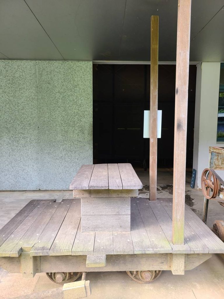 日治時代為提升桃園產製的茶葉運送便利性，興建輕便的人力台車軌道