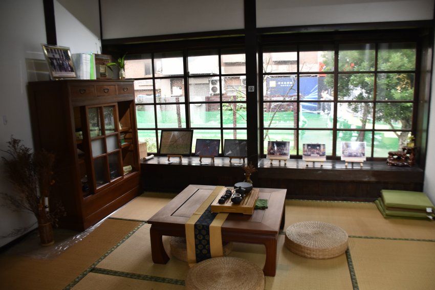 「埔心故事館」現展出與台灣茶葉研究相關的文物。