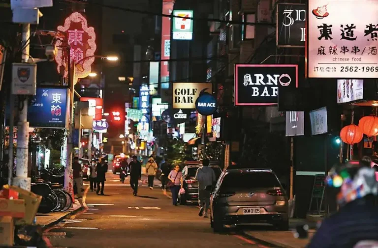 條通的前世今生，從大正町到華燈初上