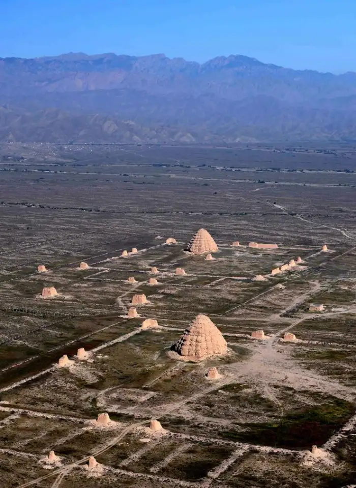 西夏1、2號帝陵