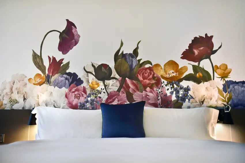 捷絲旅高雄站前館推出家庭房專案，每晚4,199元起，含早餐與貼心設施，打造舒適親子假期