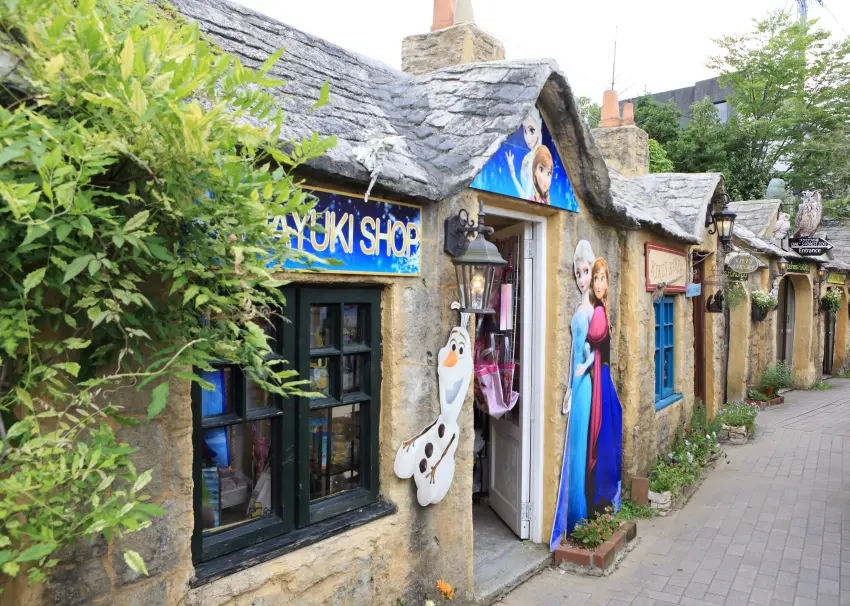 YUFUIN FLORAL VILLAGE內的歐風小屋均為特色店家