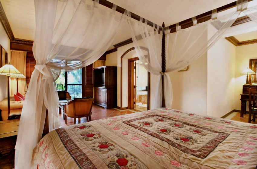 凡於飯店或水岸園區消費滿NT$10000，即可參加「理想樂遊抽獎活動」。