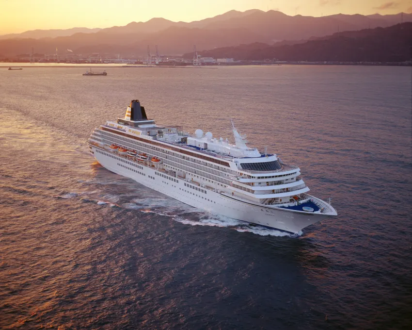 新年郵輪 飛鳥Ⅱ