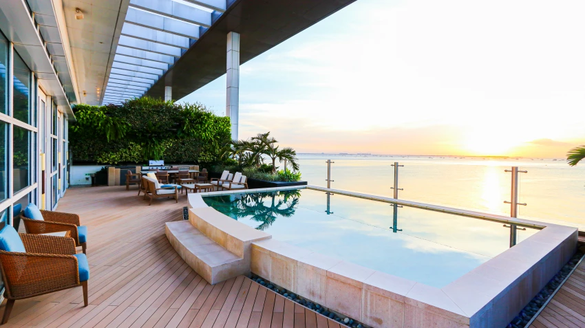 Bay Tower的「Villas套房」部分房型配置私人泳池或戶外空間