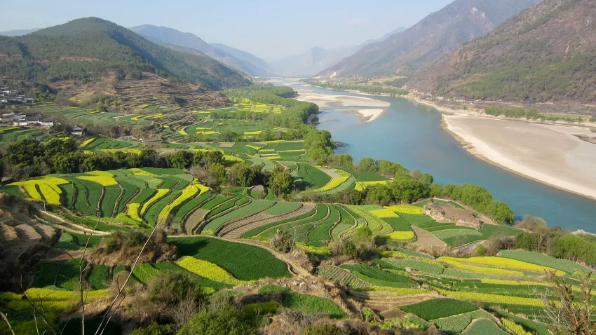 麗江周圍美麗的田園景觀