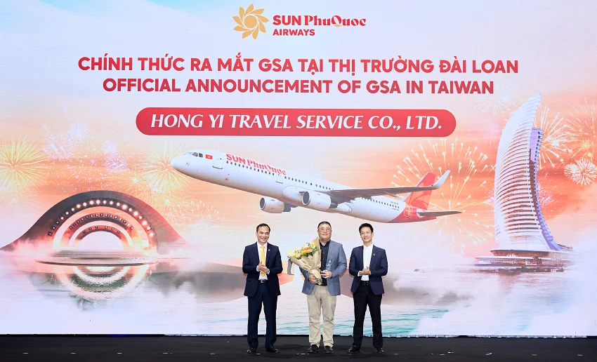 太陽富國航空於 11 月 26 日正式宣佈由鴻毅旅行社擔任台灣總代理。（太陽富國航空提供）