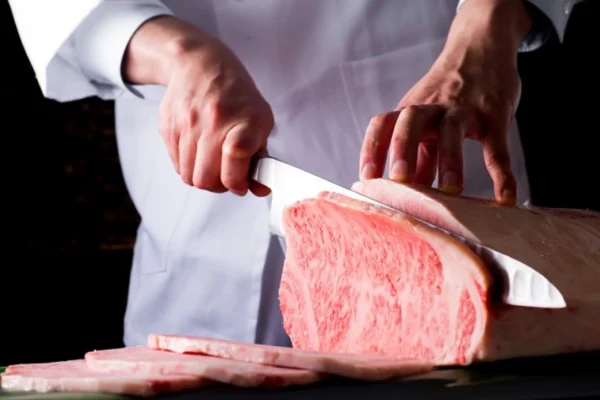 京都美食訂位｜焼肉の名門 天壇 祇園本店。圖片來源：SAVOR JAPAN