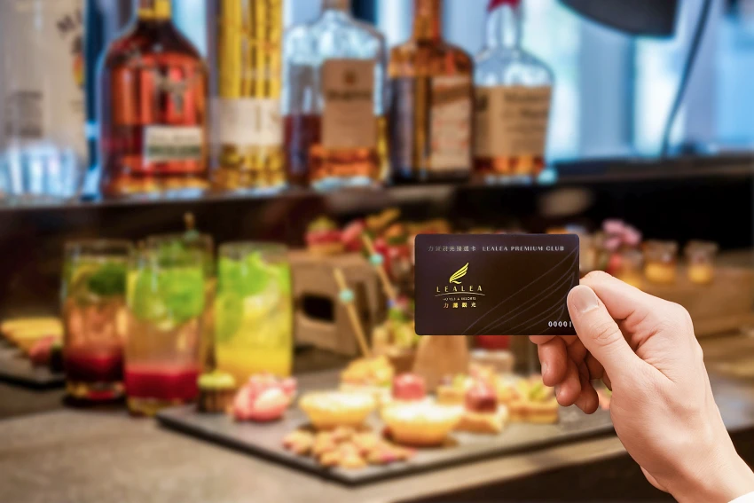 持力麗觀光臻選卡，於旗下餐廳消費，享有平日7折起、假日8折的尊榮用餐禮遇。圖力麗觀光提供