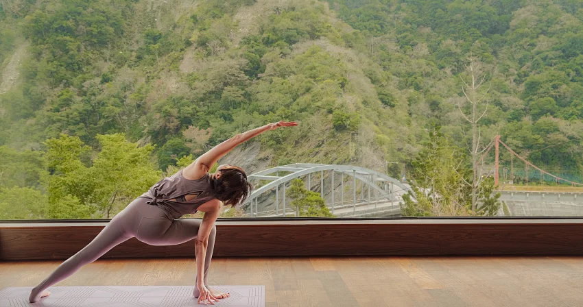 太魯閣晶英酒店「駐村瑜珈」企劃鎖定身心靈療癒市場，提供旅人深度的度假體驗。圖／太魯閣晶英酒店提供