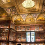 摩根私人圖書館，是在1906年由查爾斯·麥金 (Charles F. McKim)這位受法國巴黎美術學院薰陶的建築師所設計