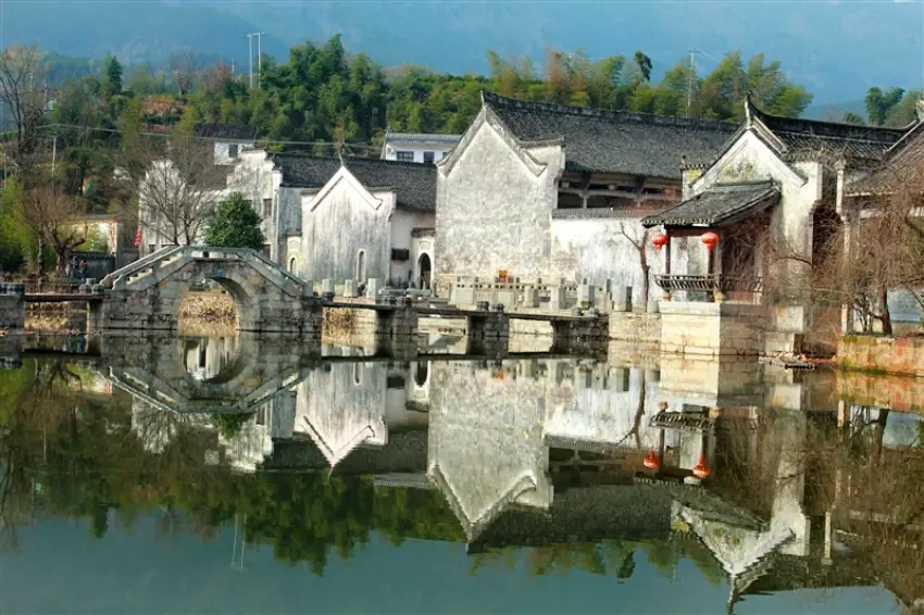 呈坎村已有千年歷史，有「江南第一村」之稱