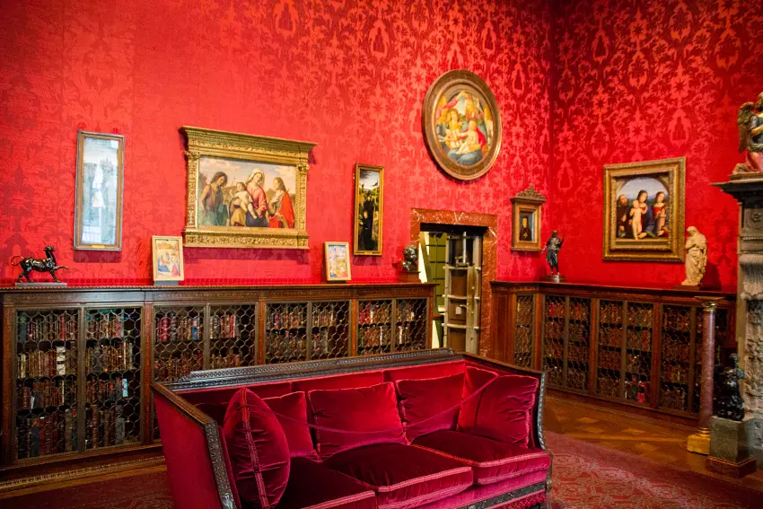 由摩根書房可窺見大亨當年喜愛的風格