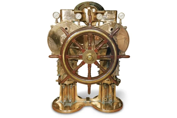 英國輕型航空母艦HMS Invincible操舵裝置(正面)