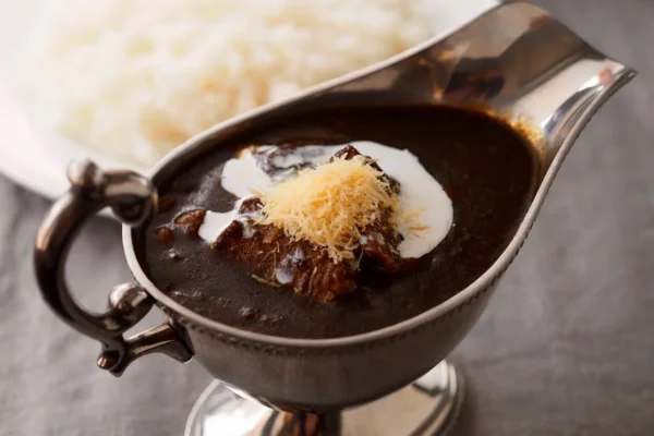 古書、咖啡、咖哩香─品味東京 神保町深呼吸