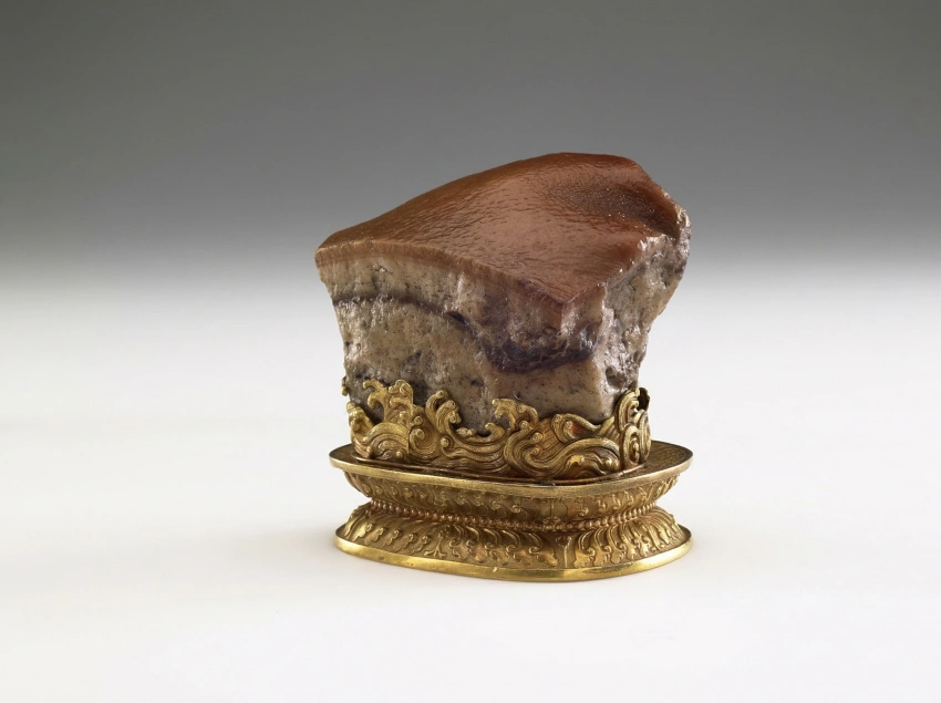 瑾妃之物(2)：人氣不輸翠玉白色的肉形石